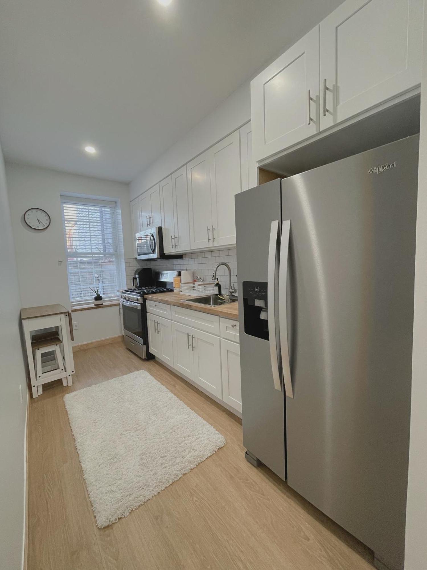 Beautiful Shared With The Host In The Heart Of Bushwick Apartment *